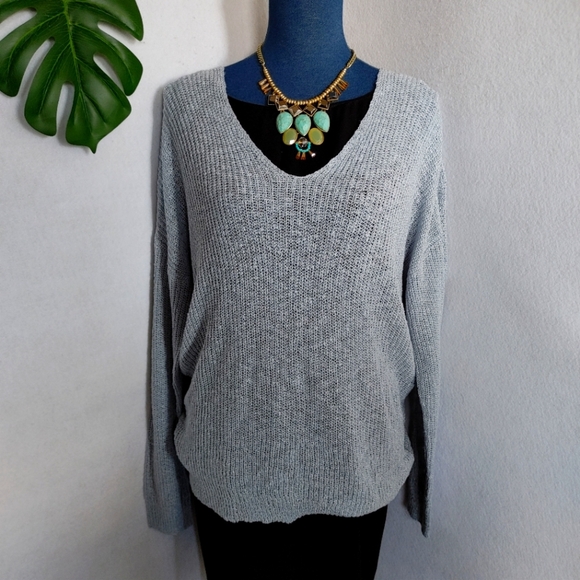 Jun & Ivy Francescas Wrap Knot Sweater - Picture 7 of 8